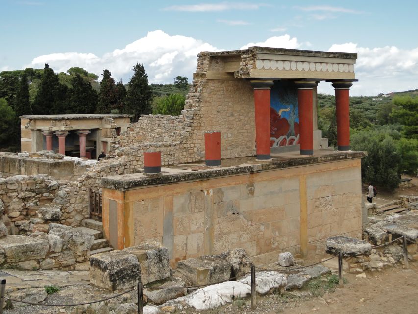 Knossos Palace guided tour - Heraklion City tour + market - Practical ways to make the day better