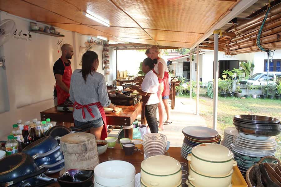 Koh Samui: Thai Cooking Class with Local Market Tour - Pickup, timing, and the $93 price