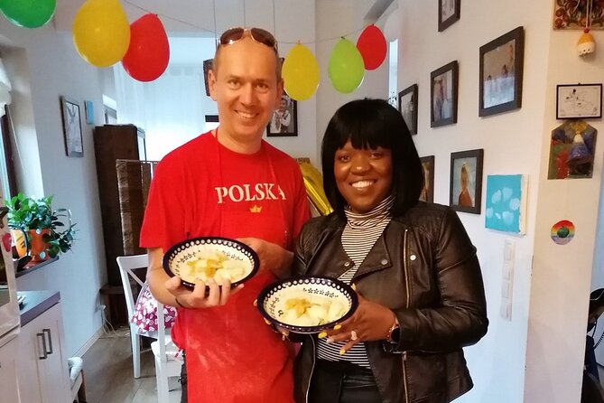 Krakow Pierogi Cooking Class with Market Visit & Home-Cooked Meal - Getting comfortable with Polish snacks and conversation