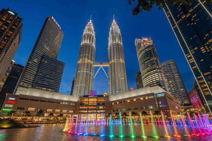 Kuala Lumpur: Sightseeing, Markets, and Food Night Tour - Jalan Alor: choosing your own Malaysian dinner