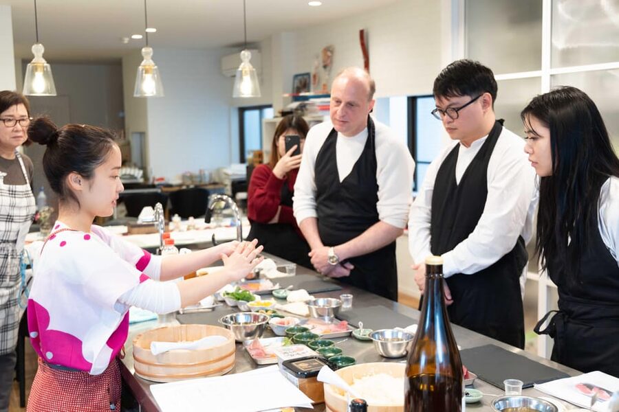 Kyoto: Enjoy Sushi & Market Tour! Best for Family & Couple! - Sitting down to sushi, dessert, and coffee