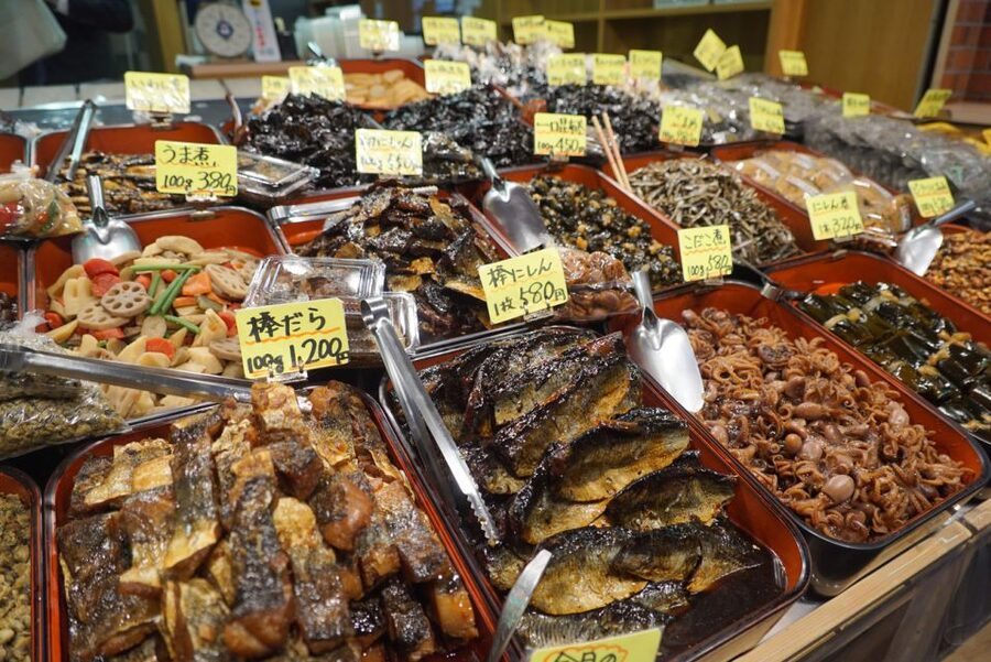 Kyoto: Nishiki Market Brunch Walking Tour-7 Tastings+Brunch - Dietary limits and seasonal comfort
