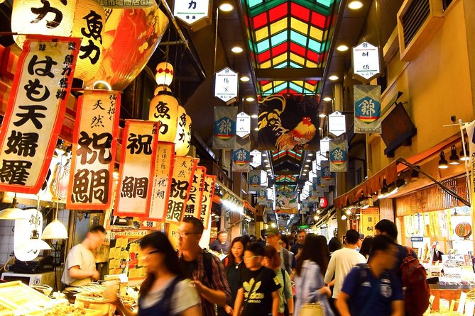 Kyoto Nishiki Market Food and Culture Walking Tour - A short lesson at Nishiki Tenmangu