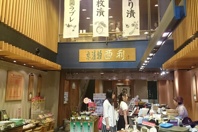 Kyoto Nishiki Market Food and Culture Walking Tour - Shinkyogoku, a different side of central Kyoto