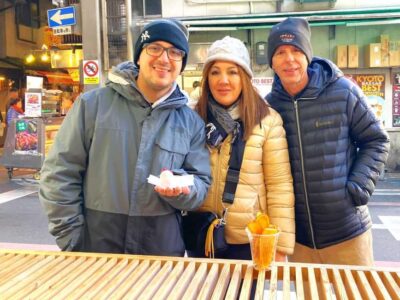 Nishiki Market Tour with a Local Foodie & Tastings