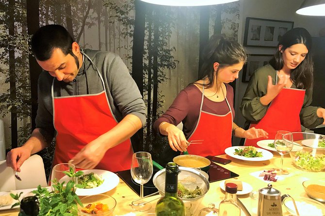 La Boqueria Market and Paella Cooking Class in Barcelona - What La Boqueria adds to the meal