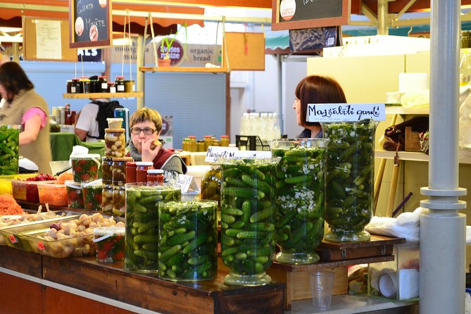 Latvian food tasting tour at Riga Central market - Small group or crowded group?