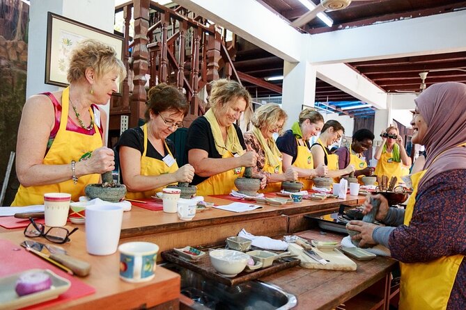 LaZat Malaysian Cooking Class - Your own burner, tools, and cooking space