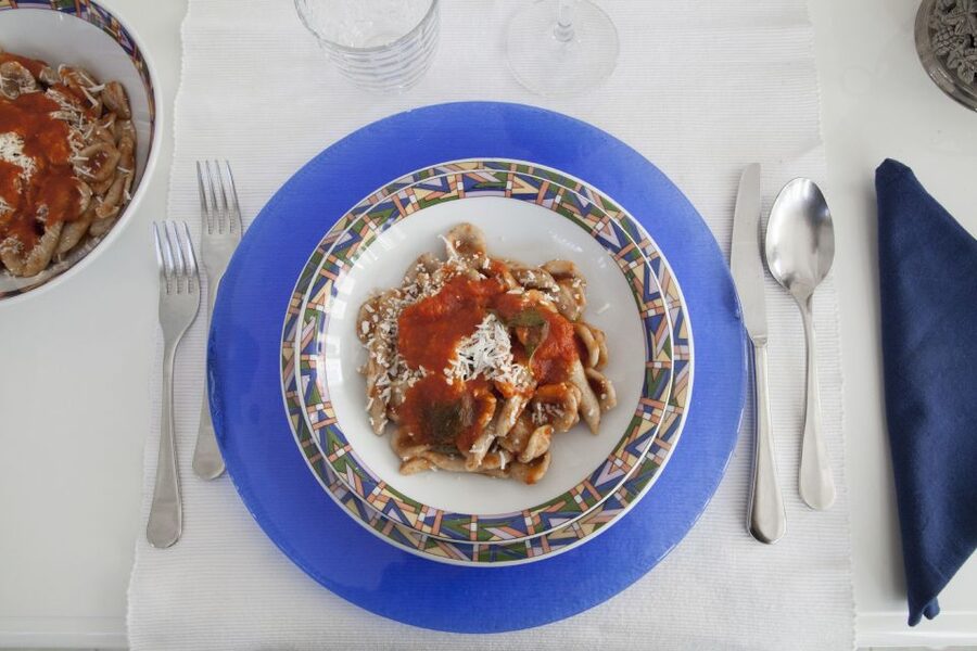 Lecce: Market & Lunch/Dinner at a Local's Home - Should you book the Lecce market and home meal?