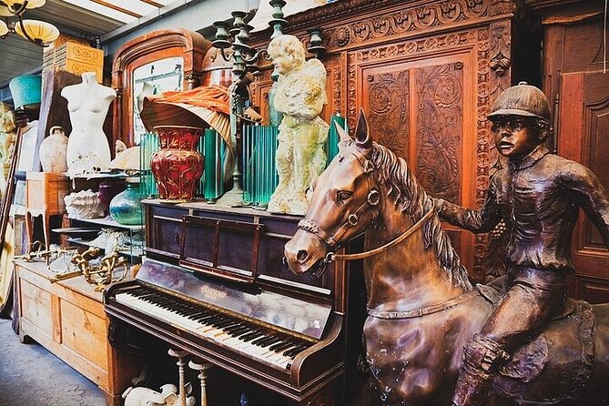 Les Puces de Saint Ouen Flea Market Private Tour in Paris - Marché Malassis and Marché le Passage
