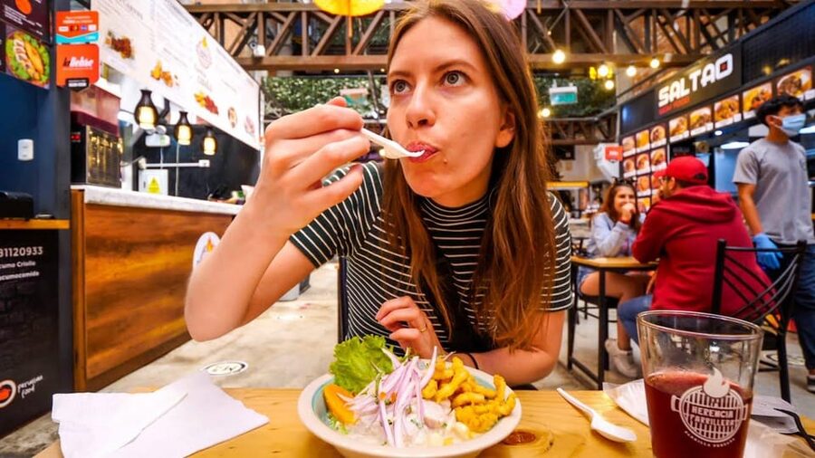 Lima: Food Tour on Local Market - Ending at Bolivarsito with fruit and optional pisco