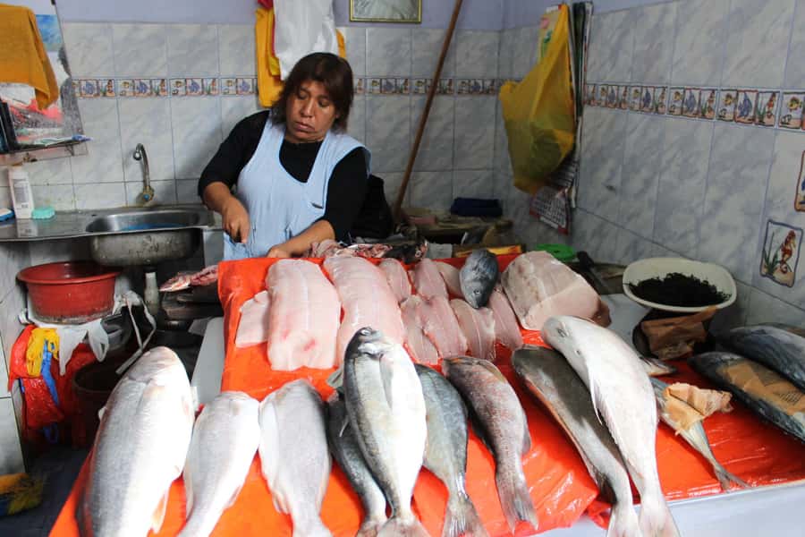Lima: Market Tour, 35 Fruits Tasting & Cooking Class - Fifty minutes with Peruvian ingredients
