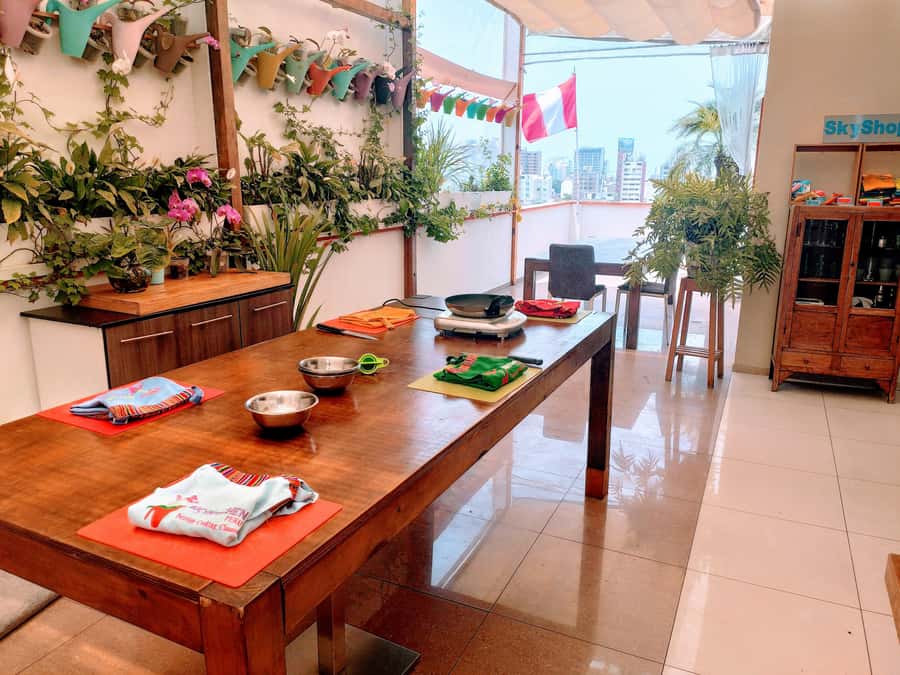 Lima: Market Tour, 35 Fruits Tasting & Cooking Class - Who will enjoy this Lima cooking class?