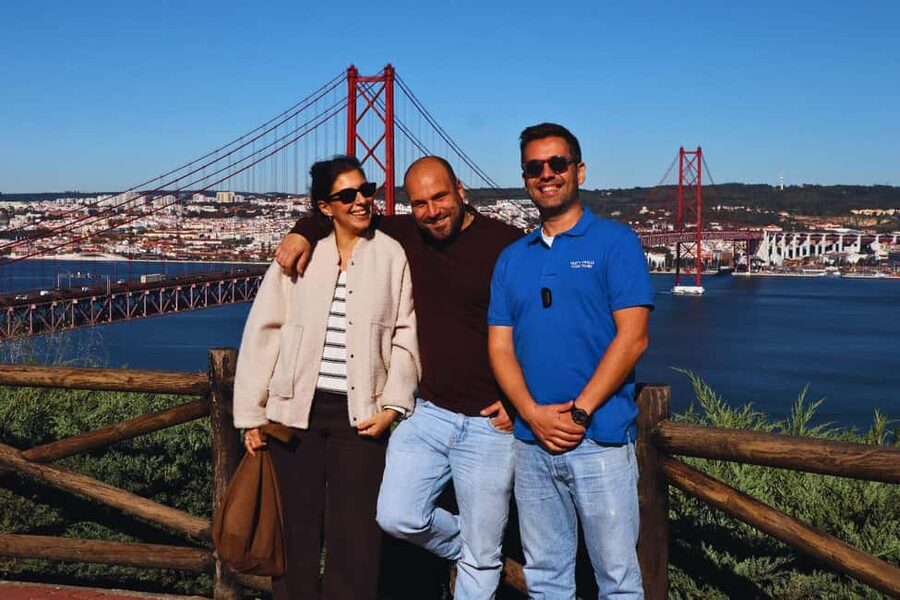 Lisbon: Setúbal Market and Wine tour with Cooking class - Livramento Market is the day’s most important first taste