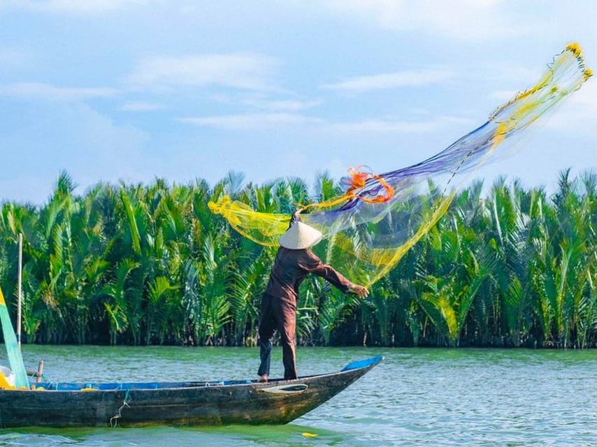 Local market, Basket boat, crab fishing & cooking class - Riding the thung chai basket boat