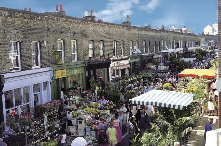 London: Authentic London Sunday Markets Walking Tour - Columbia Road Flower Market and Hackney City Farm