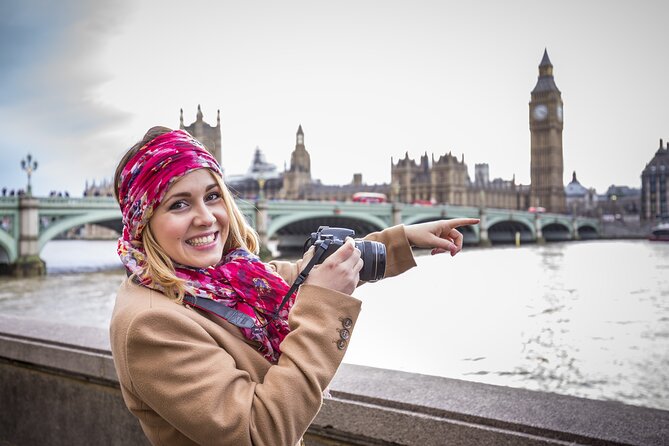 London Private Walking Tour: Notting Hill, Highlights & Markets - A smart first look at London