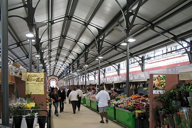 Loule Traditional Market Tour - Narrow streets and the Moorish castle