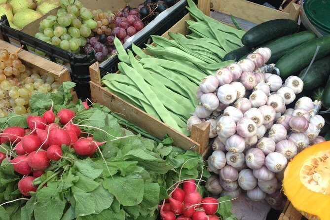 Loule Traditional Market Tour - What the guide does, and what the guide does not do