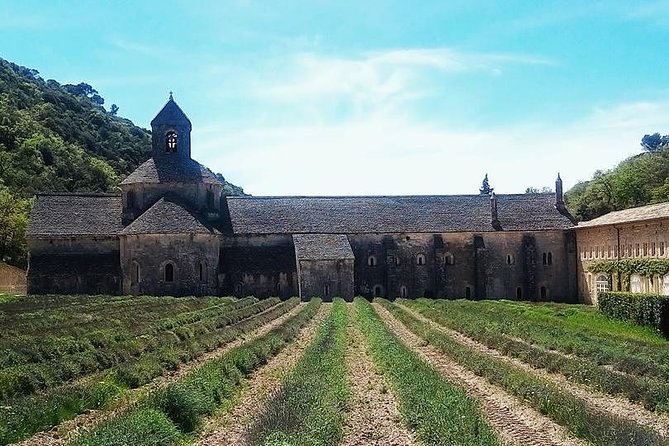 Luberon Market & Villages Day Trip from Aix-en-Provence - Ansouis closes the village choices