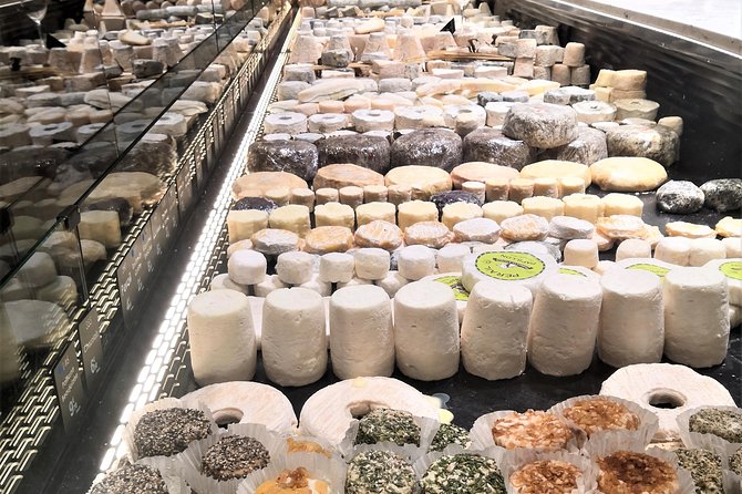 Lyon Morning Food Market Tasting Tour in Les Halles Paul Bocuse - Following the story of Lyon’s famous female cooks