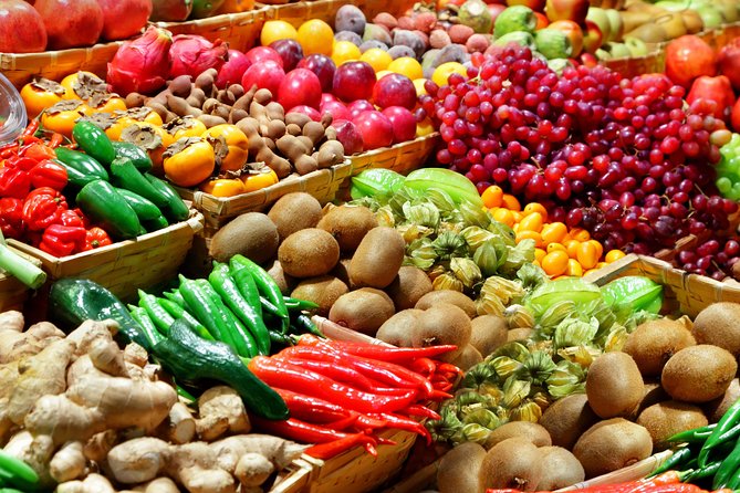 Lyon Morning Food Market Tasting Tour in Les Halles Paul Bocuse - Who should book this market tasting