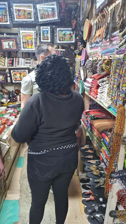 Maasai Market Souvenir Shopping - Quality checks, language help, and carrying purchases