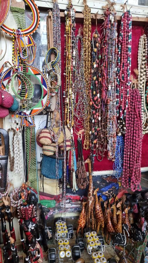 Maasai Market Souvenir Shopping - Meeting Jack at KICC