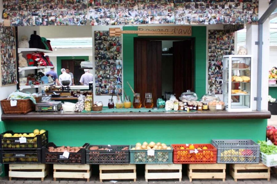 Madeira: Levada Walk and Santo da Serra Market Tour - Walking the Porto da Cruz levada route