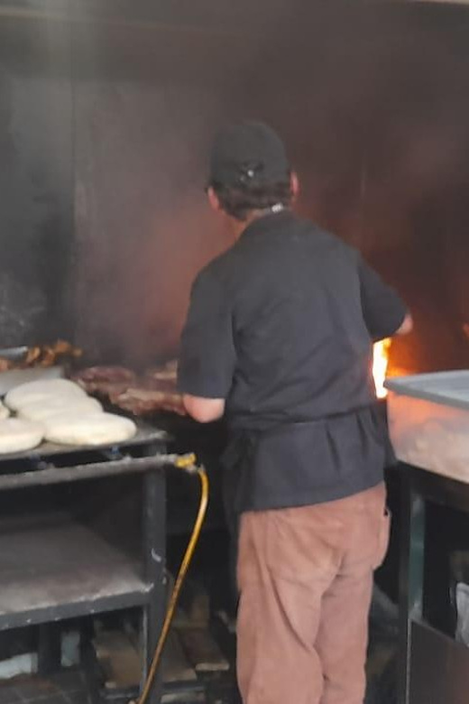 Madeira: Sunday Market in Santo da Serra - The Sunday market: two hours of food and local life