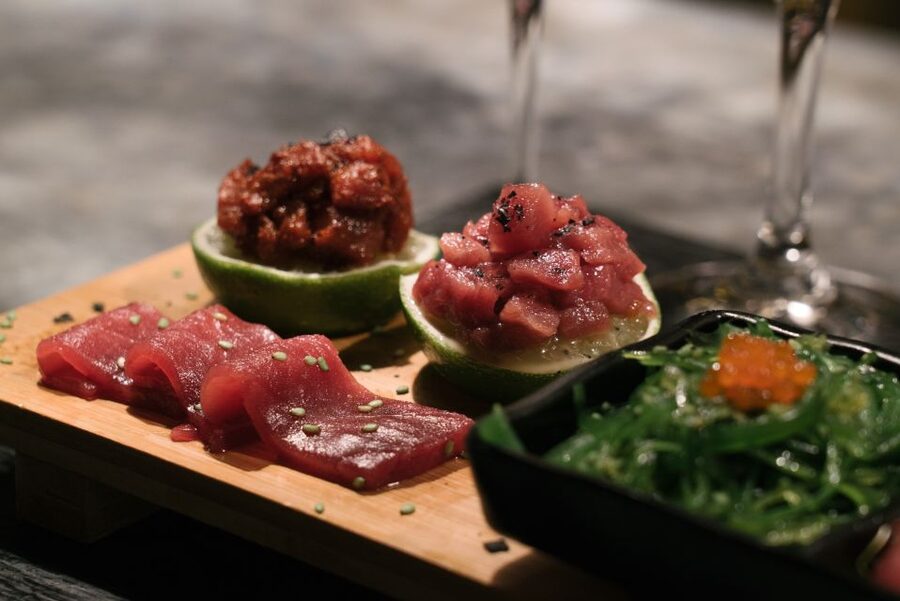 Madrid: Premium Bluefin Tuna Tasting at San Miguel Market - Who should book this experience?