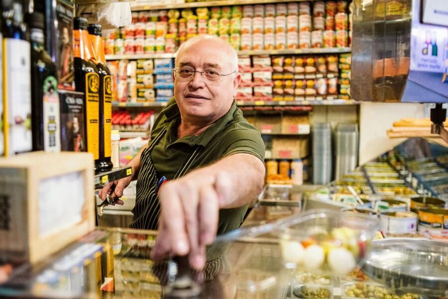 Madrid: Ultimate Food Tour of Local Markets & Tapas - Cheese and family history at Casa González