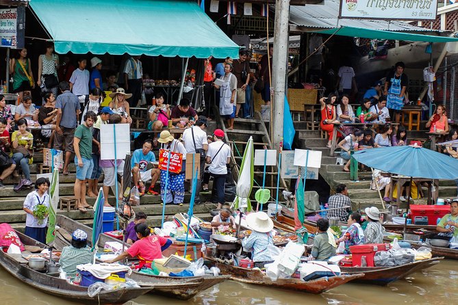 Maeklong & Damnoen Saduak Markets: Railway & Floating Market Tour - Pickup, meeting point, and the end of the day