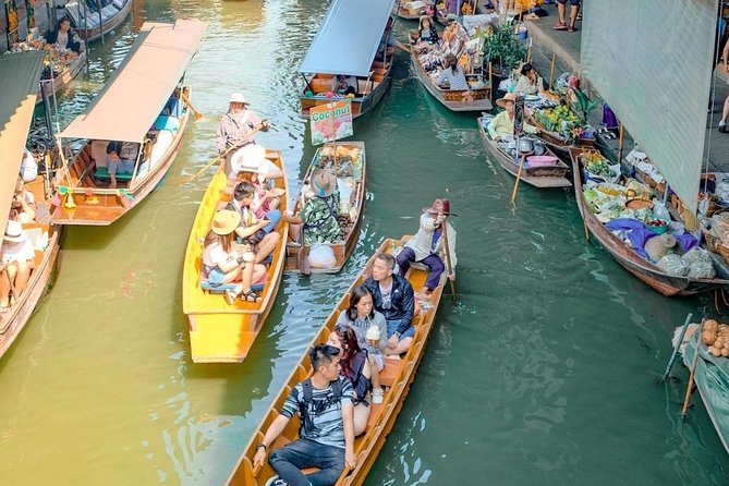 Maeklong Railway & Floating Market Tour (Private & All-Inclusive) - Who should book this experience