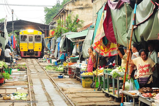 Maeklong Railway Market and Floating Market Tour from Bangkok - Who will enjoy this tour most?