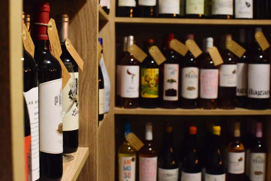 Malaga: Taste Andalusian Flavours & Local Market Delights - A sweet beginning in Malaga’s Old Town