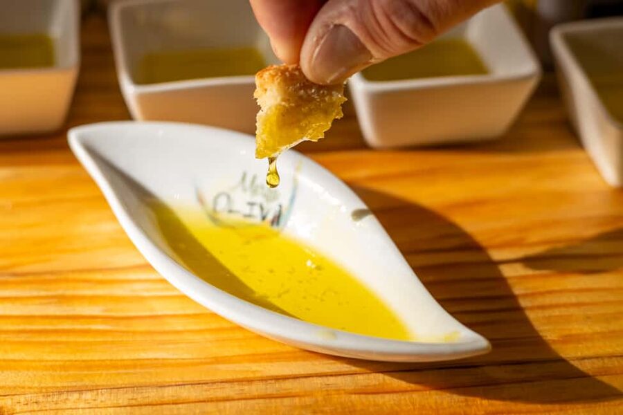Malaga: Taste Andalusian Flavours & Local Market Delights - Olive oil tasting with real local context