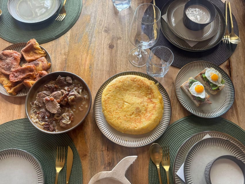 Malaga: The Ultimate Tapas Workshop with Market Visit - Key things to know before booking