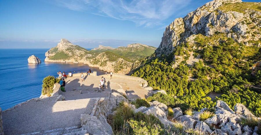 Mallorca: Alcudia Old Town, Market, and Formentor Beach - Alcudia Old Town and the Traditional Market