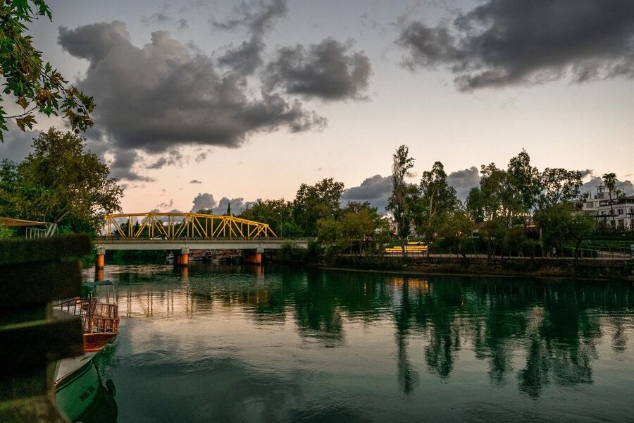 Manavgat River Cruise and Bazaar Tour w/ Lunch - Guiding and language: the most important practical warning