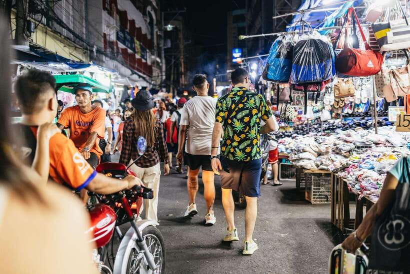 Manila: Guided Night Market Experience - A guided walk through Manila’s night food scene