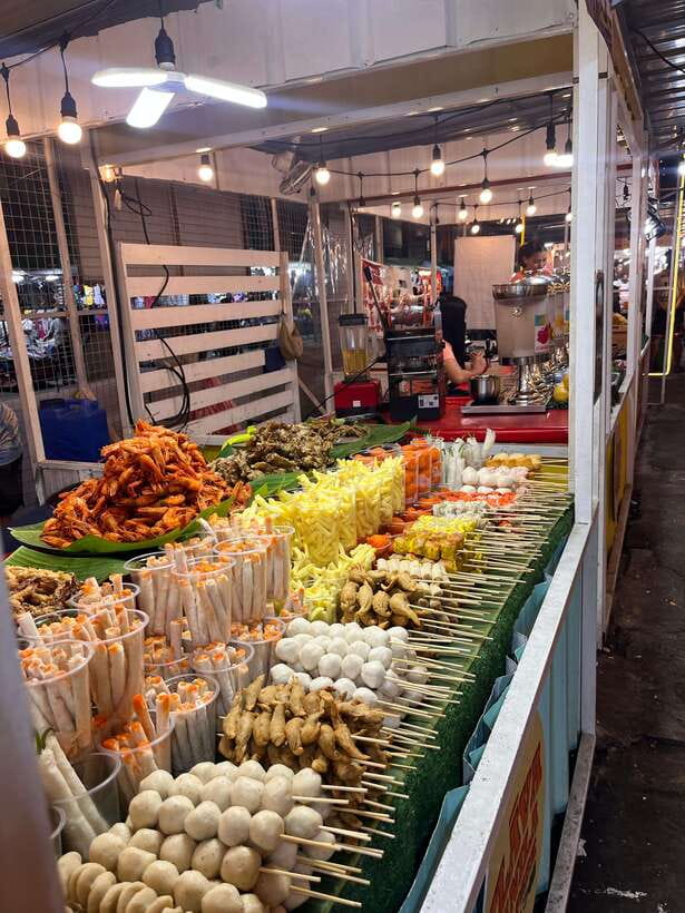 Manila Night Market with Local Guide - What the $54 price really covers