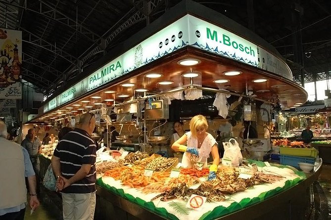 Market Gourmet Visit and Spanish Culinary Experience in Barcelona - Shopping for ingredients at La Boqueria