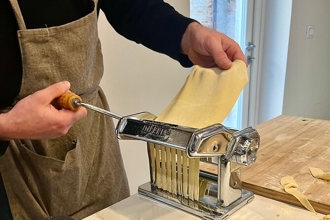 Market Tour and Cooking Class with a Local Venetian Chef - Who should book this class?