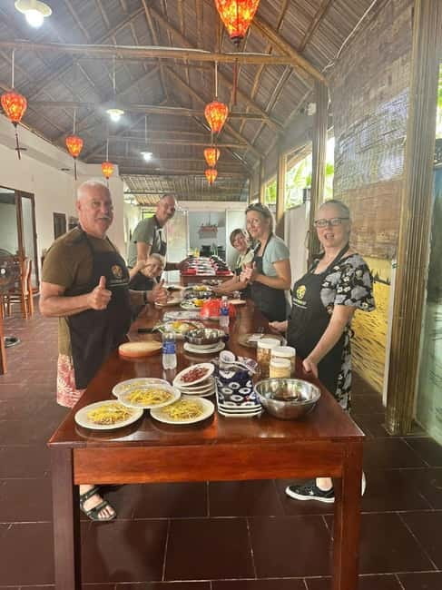 Market Tour, Basket Boat Ride & Cooking Class by Hangcoconut - What this Hoi An food and boat experience is really like