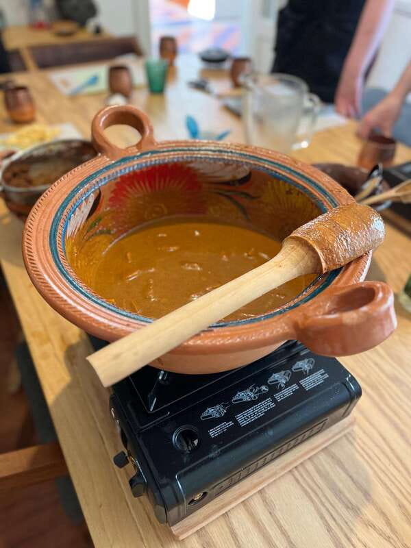 Market tour, cooking class & three-course Mexican feast - Timing, language and group size