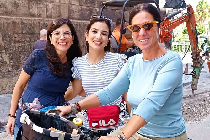Markets and monuments: walking tour and street food in Palermo - Piazza Olivella and the start of the route