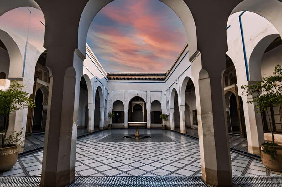 Marrakech: Bahia Palace, Ben Youssef Medersa, & Souks Tour - Why this route works well in Marrakech
