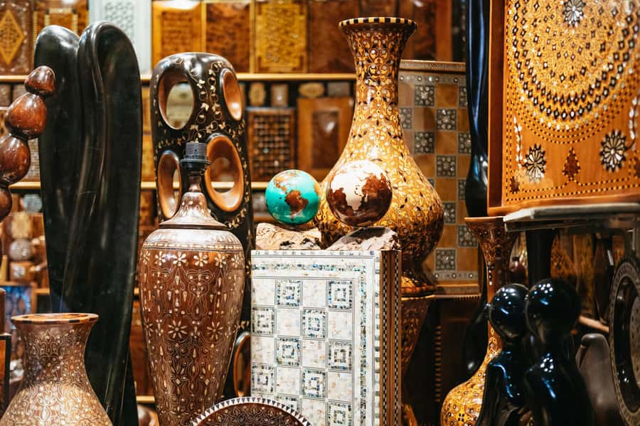 Marrakech: Colorful Medina Souks Guided Walking Tour - Guides who make the experience personal