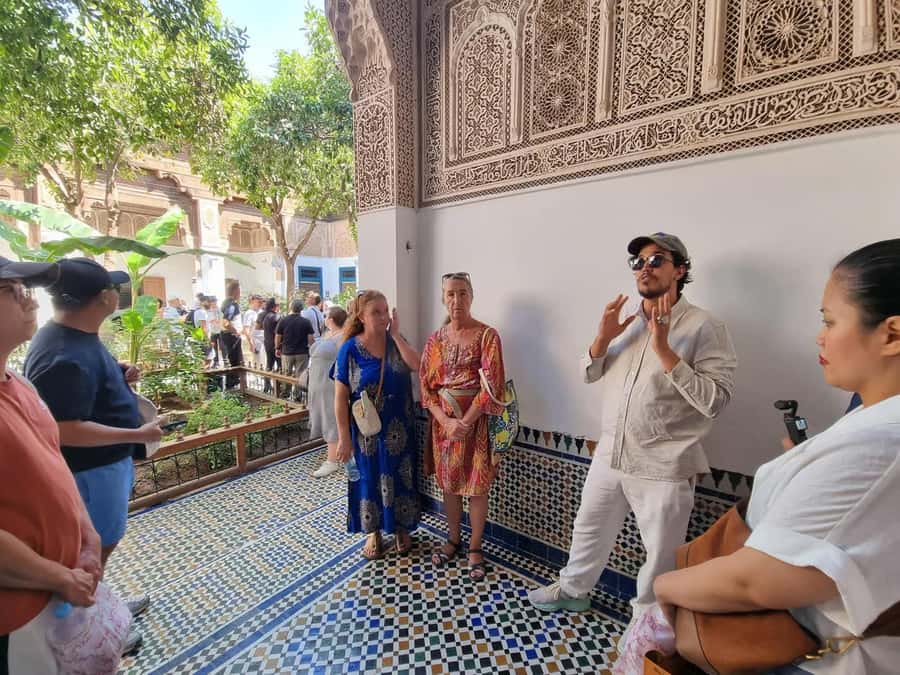 Marrakech: Monuments, Souks and Medina Guided Walking Tour - Bahia Palace and the art of Moroccan detail